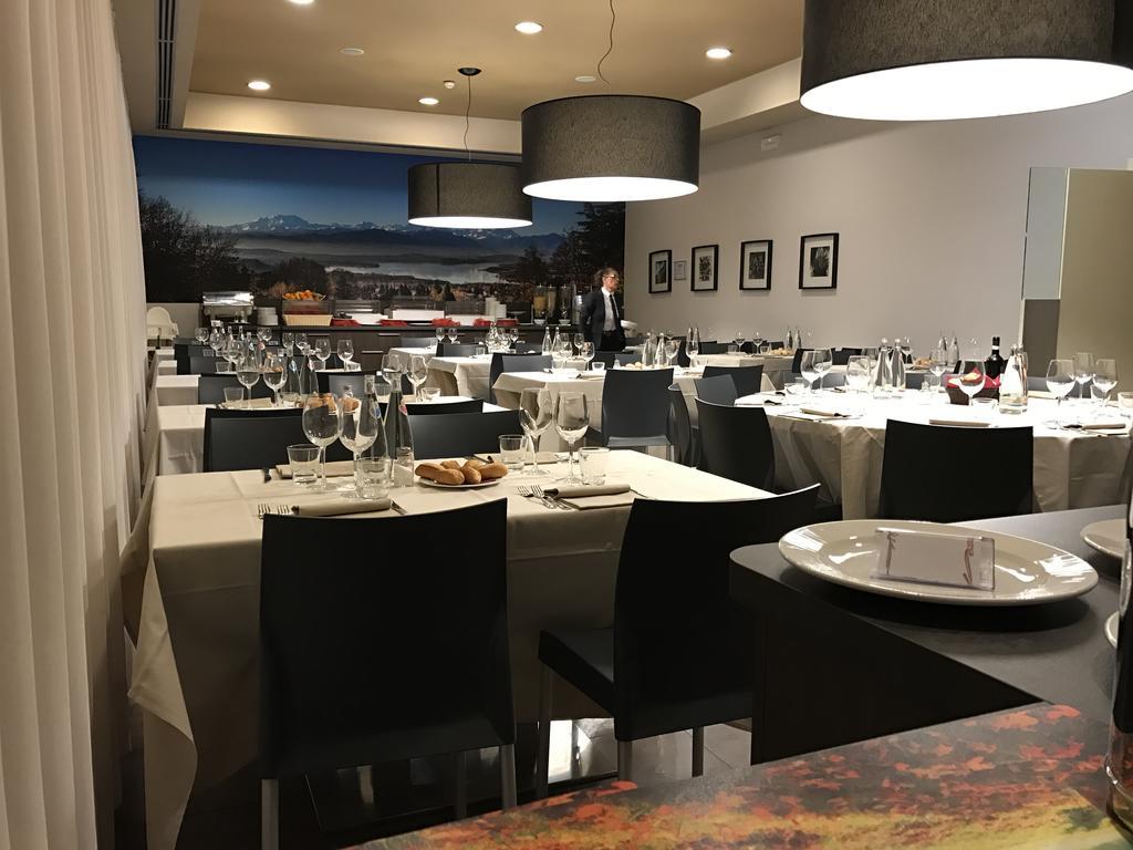 Bis Hotel Varèse Extérieur photo