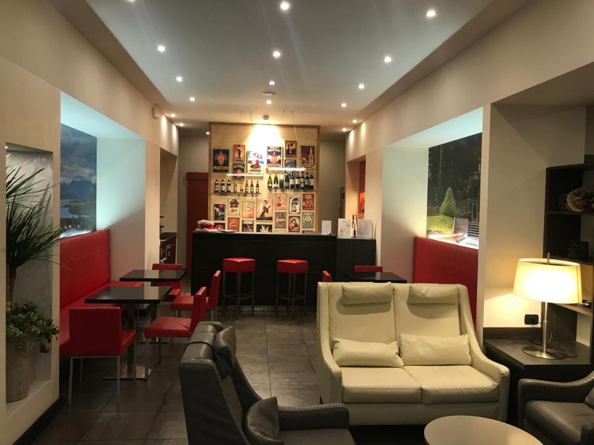 Bis Hotel Varèse Extérieur photo